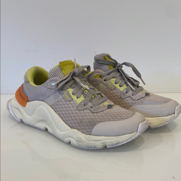 Adidas Gray and Yellow Sneakers - Picture 2 of 8